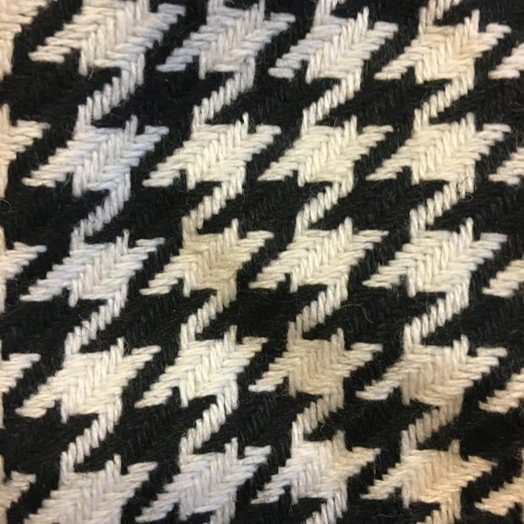 Forever 21 Black/White Houndstooth dress - Picture 3 of 3